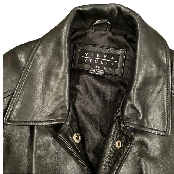 🎉PRICE DROP SALE🎉 EUC Siena Studio 90’s Inspired Leather Jacket - Picture 6 of 6